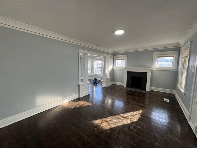 Building Photo - 4047 Benton Blvd