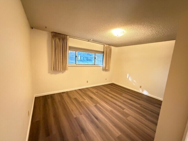 Building Photo - 3 Bedroom | 2 Bathroom | Single-Family Home in Sacramento