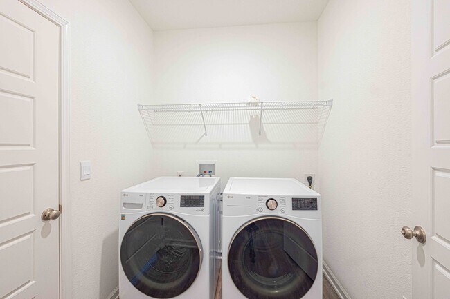 Building Photo - 13708 Antler Hl Rd