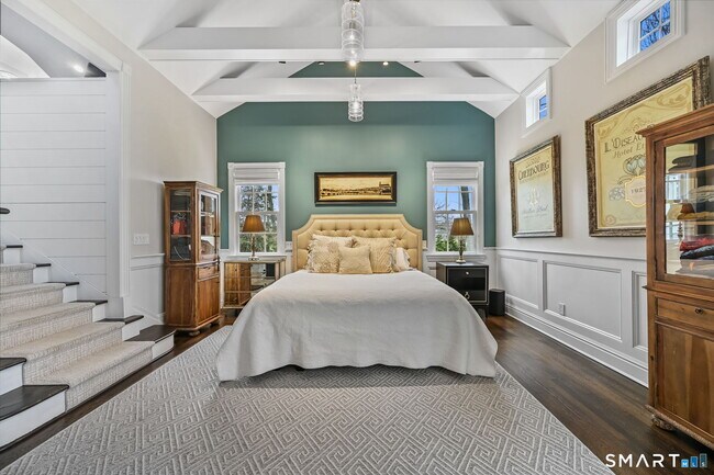 Building Photo - 44 Davenport Dr