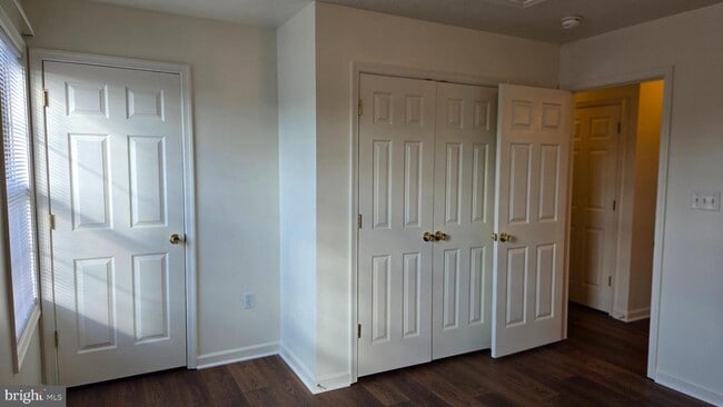 Building Photo - 32 Genesis Dr