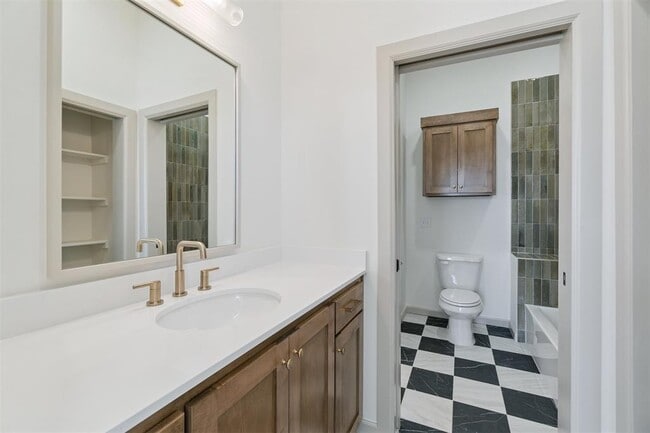 Building Photo - 18835 Selah Wy