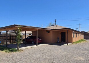 Building Photo - Tonto1807