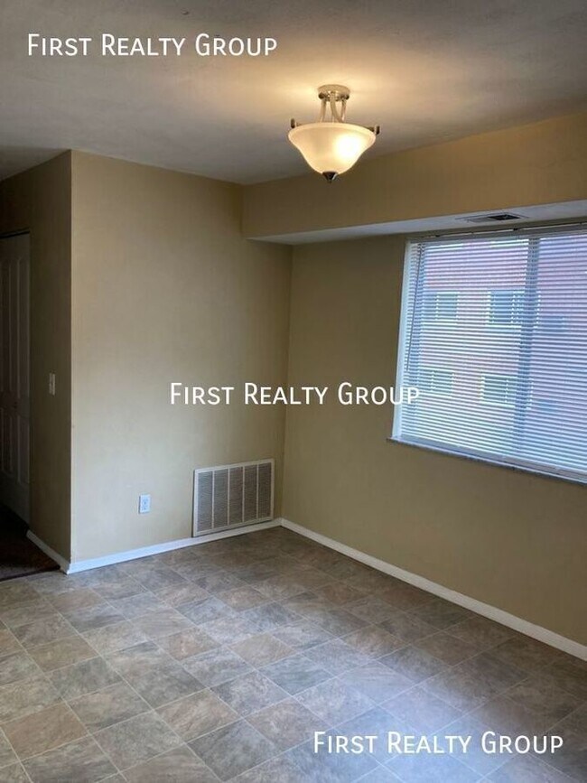 Building Photo - 737 Wilmington Ave