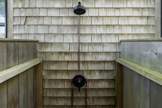 Building Photo - 1 Doc Ryder Dr