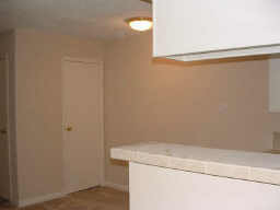 Building Photo - 2750 Holly Hall St