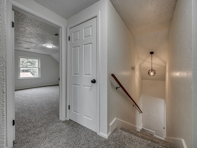 Building Photo - 4821 Cinderella Dr