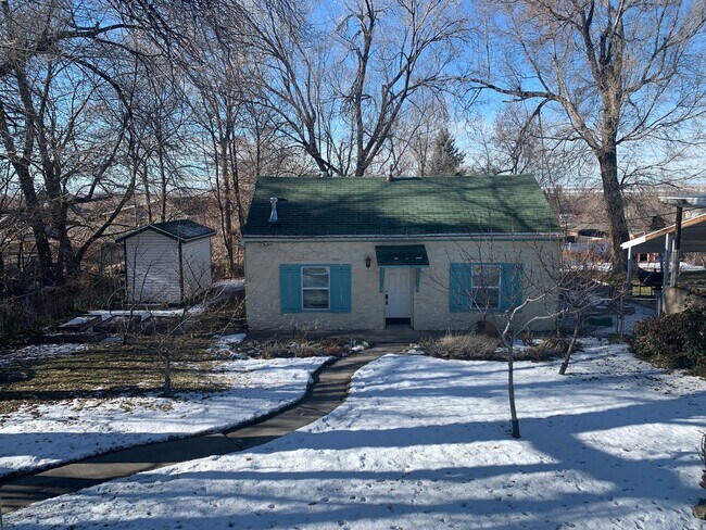Building Photo - Charming 2 Bed, 1 Bath Home in Centerville
