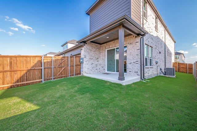 Building Photo - 11692 Chartwell Ct
