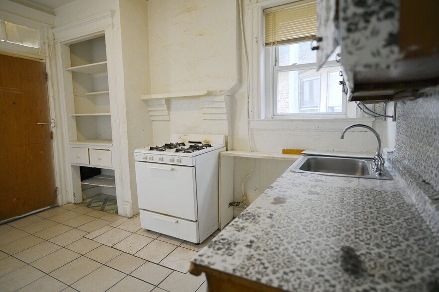 Building Photo - 1426 Springfield Ave