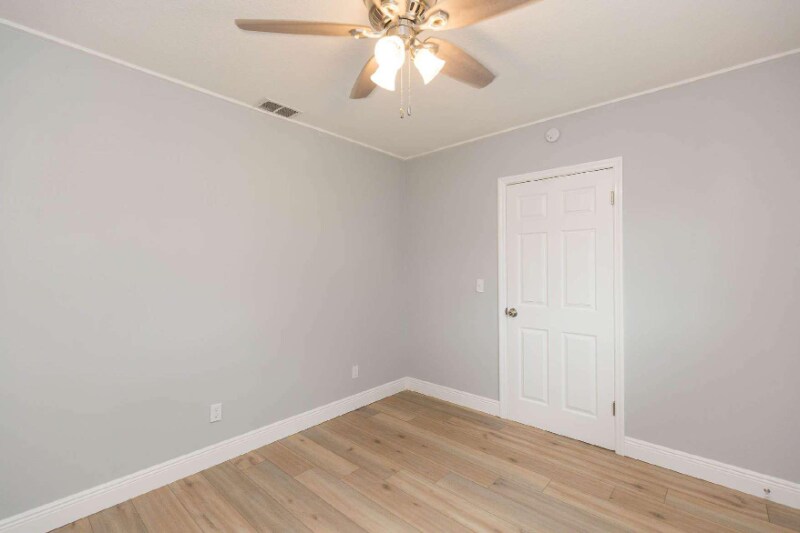 Building Photo - 7518 New Jersey Ave