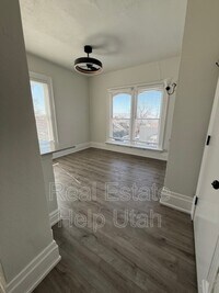 Building Photo - 365 S Elizabeth St