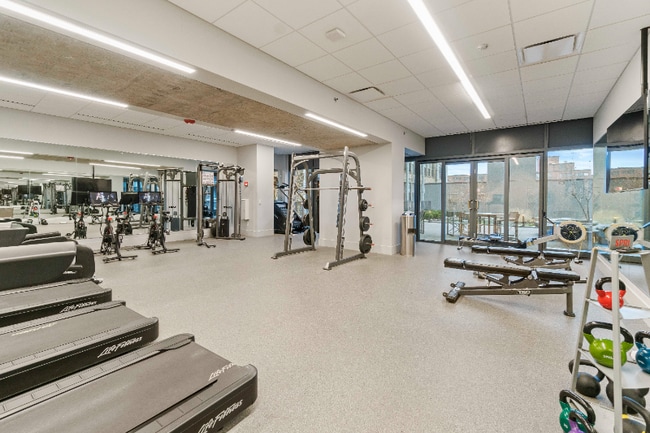 Building Photo - 791 S Clark St