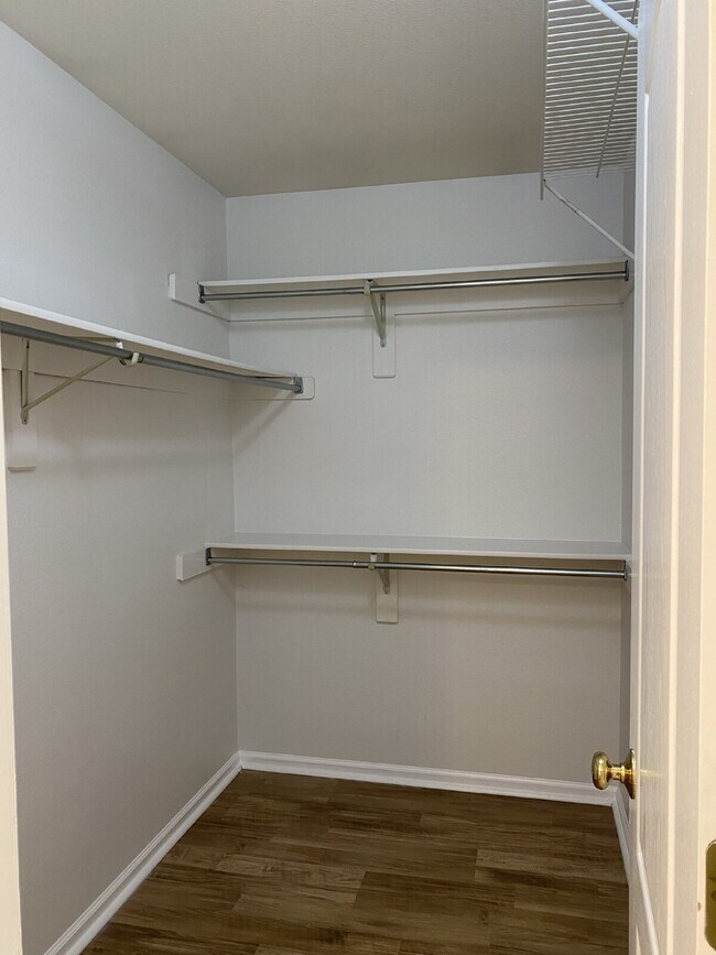Building Photo - Highlands Ranch Home Available Now!