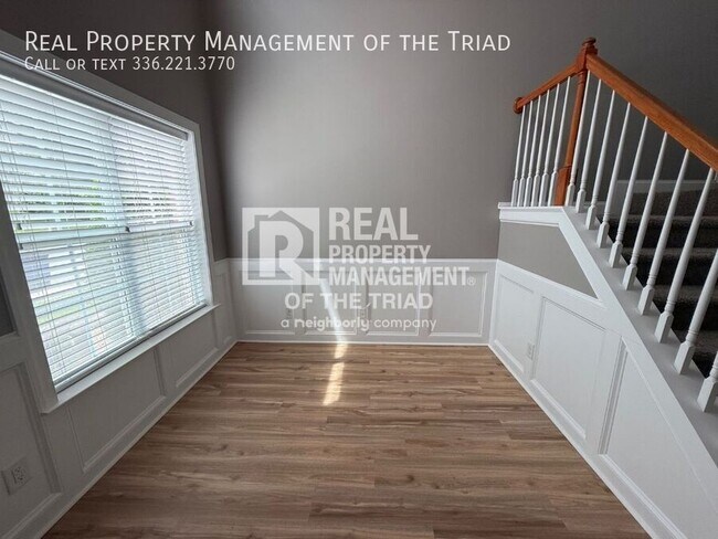 Building Photo - 4994 Wyngate Village Dr