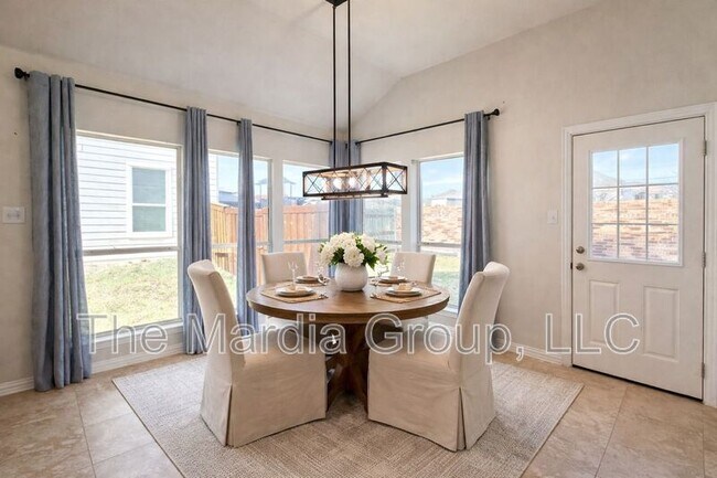 Building Photo - 7236 Tolosa