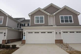 Building Photo - 1802 Salt Springs Dr