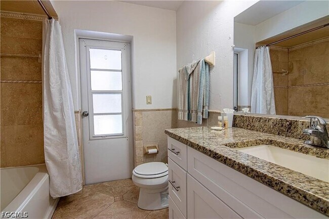 Building Photo - 6113 Deer Run