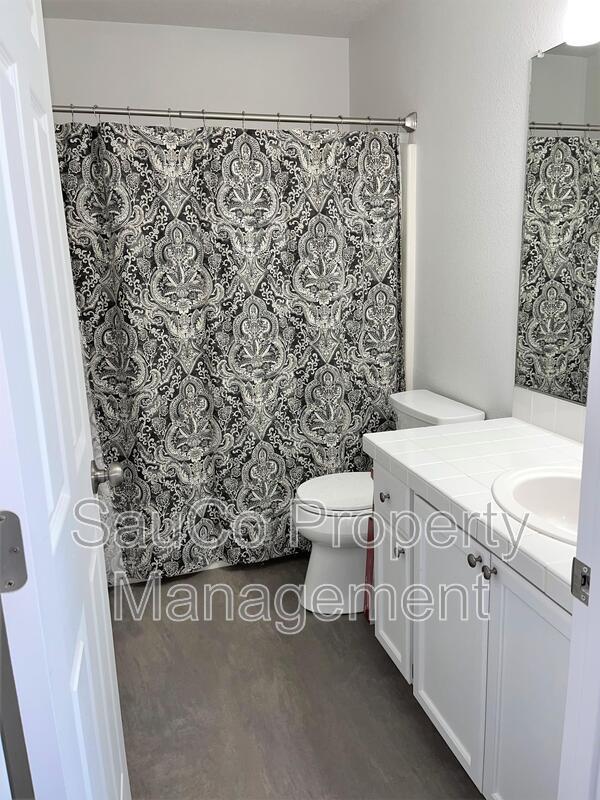 Building Photo - 15239 NW Nightshade Dr