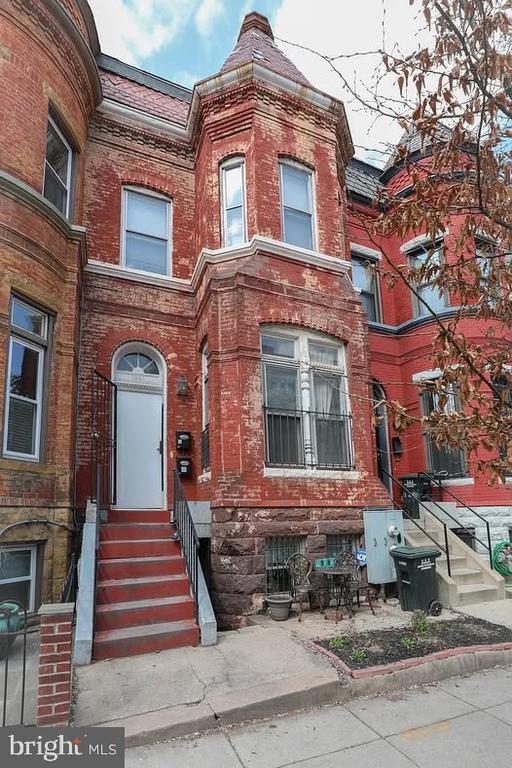 Building Photo - 1451 W St NW