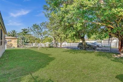 Building Photo - 10430 NW 5th Ave