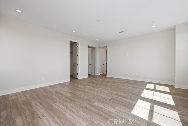 Building Photo - 9355 Astor