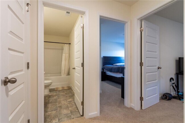 Building Photo - 4282 Callum Ct