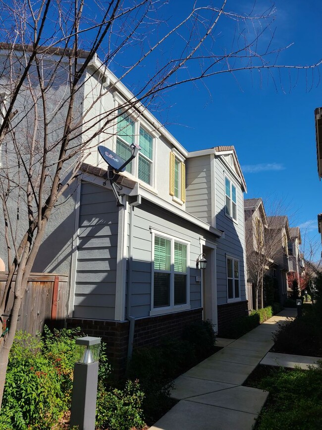 Building Photo - 177 Colner Cir