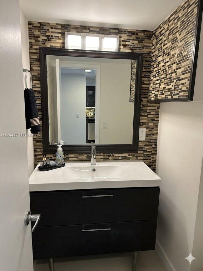 Building Photo - 2851 NE 183rd St