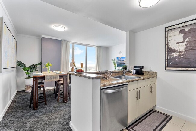 Building Photo - 2889 McFarlane Rd