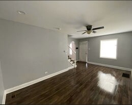 Building Photo - 9842 S Calhoun Ave