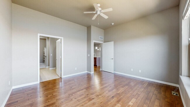 Building Photo - Great Home in Loveland