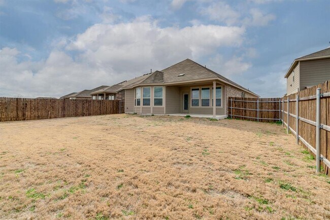 Building Photo - 138 Duroc Dr