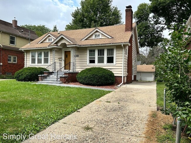 Building Photo - 3 br, 1.5 bath House - 1632 47th Street