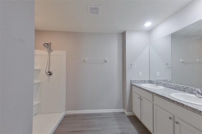 Building Photo - 8584 SW 43rd Ter