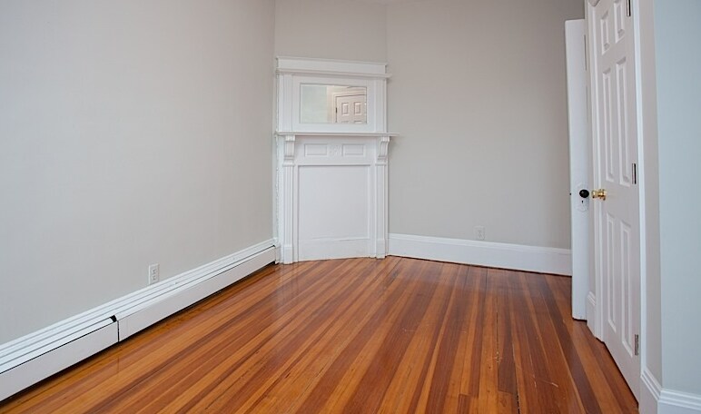 Building Photo - 201 Harvard St