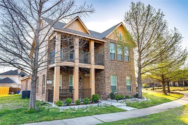 Building Photo - 333 Allerton Mews