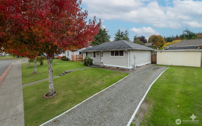 Building Photo - 426 10th St