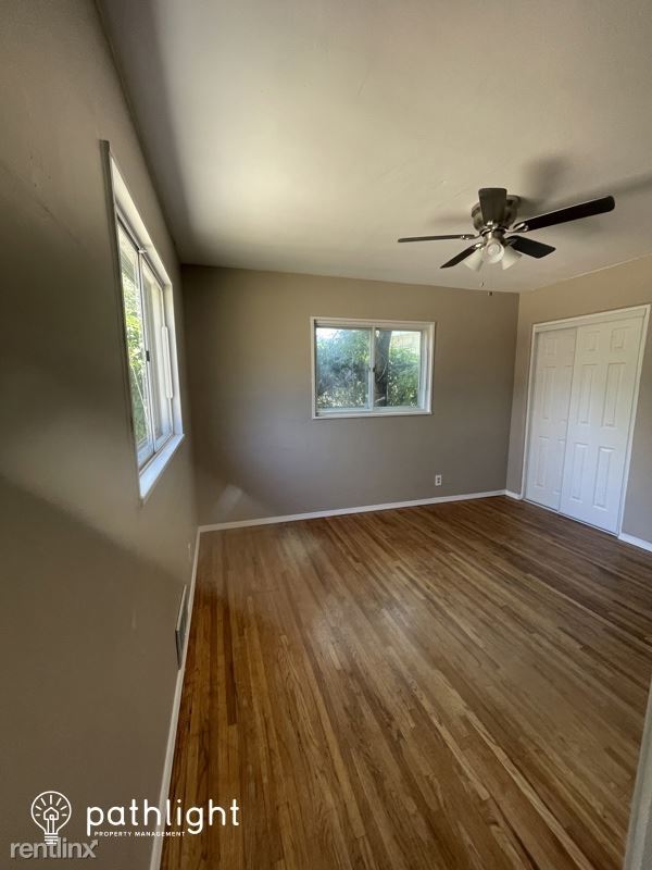 Building Photo - 4 br, 2 bath House - 1220 Garcia St NE UNIT