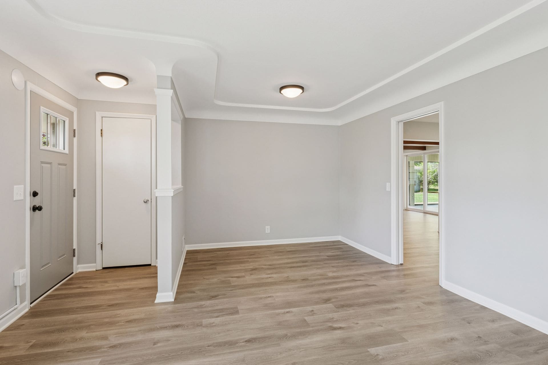 Building Photo - 6416 Wilryan Ave