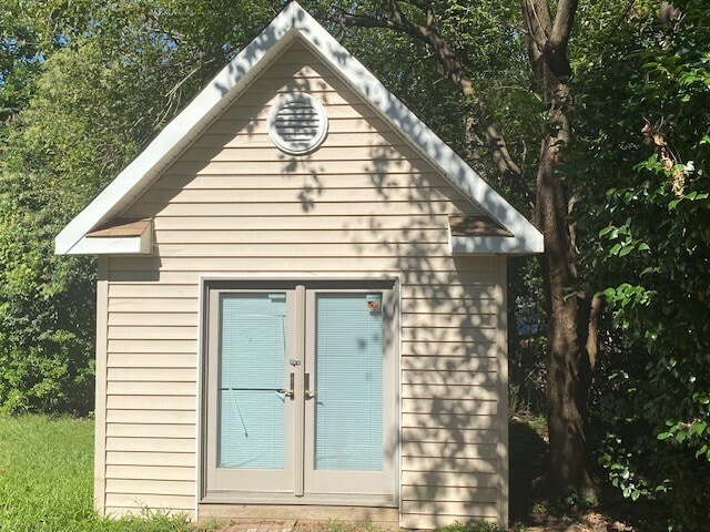 Building Photo - 1214 Poplar Ave