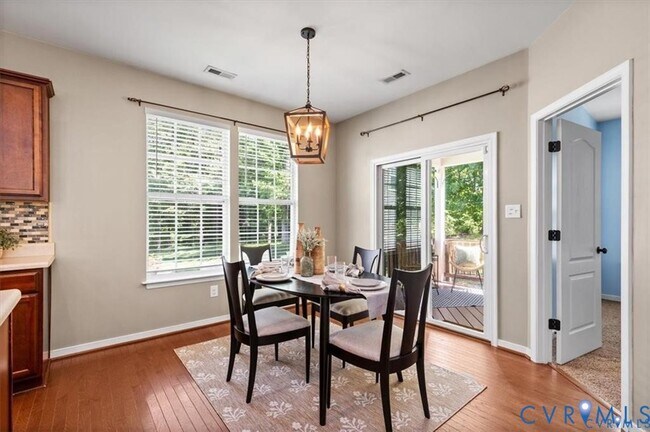 Building Photo - 7319 Vicenzo Dr