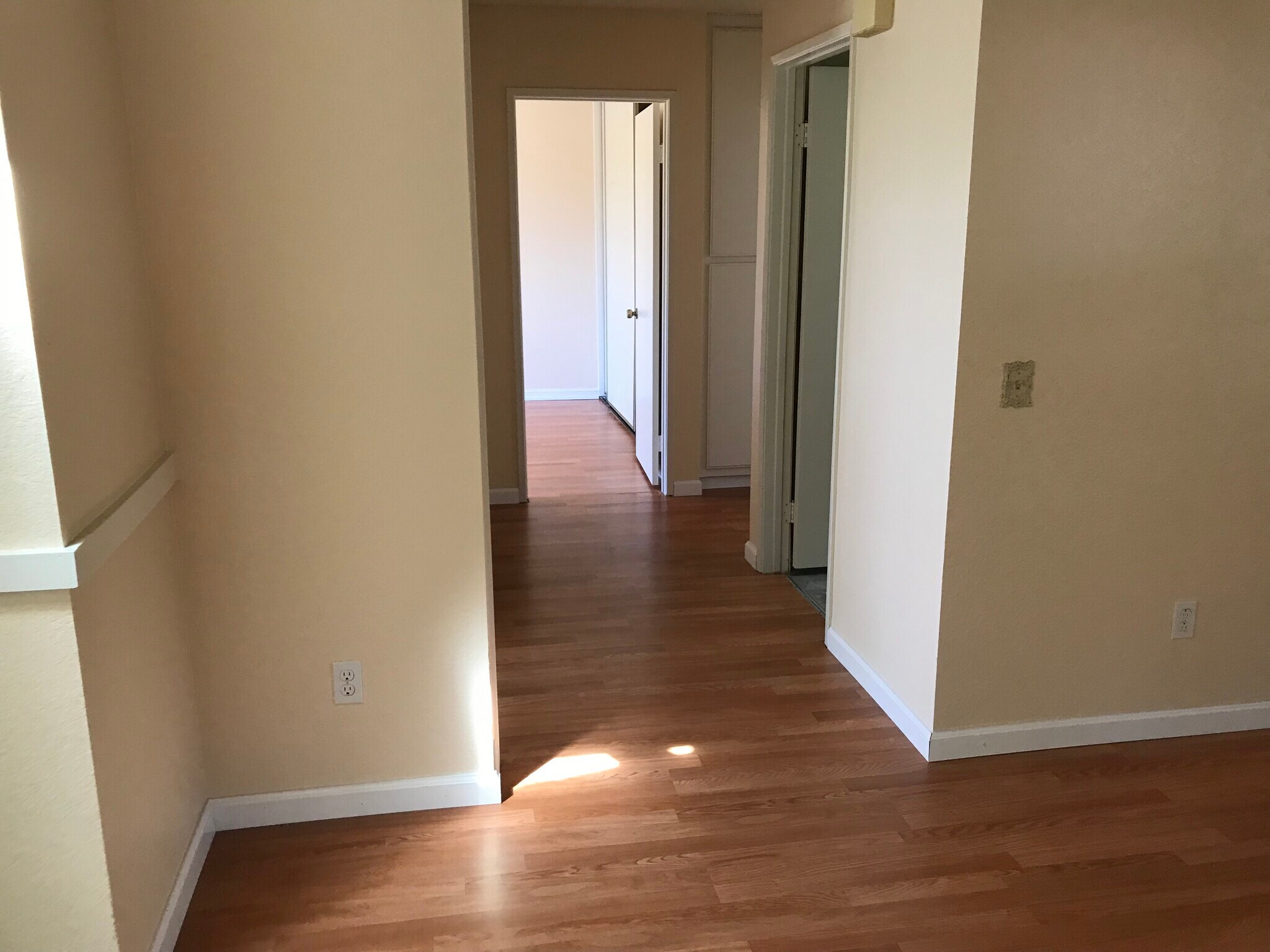 Building Photo - 24312 Dunlavy Ct