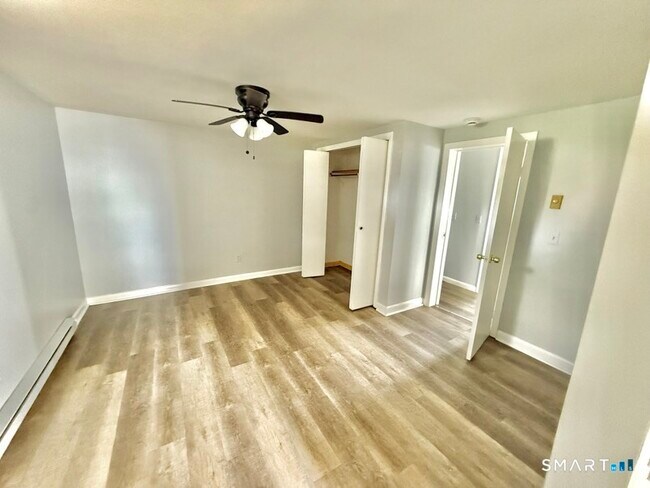 Building Photo - 3 Bayview Pl