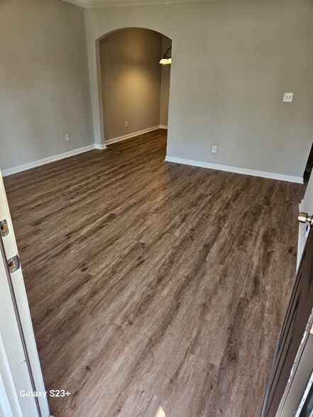 Building Photo - 4538 Sheraton Rd