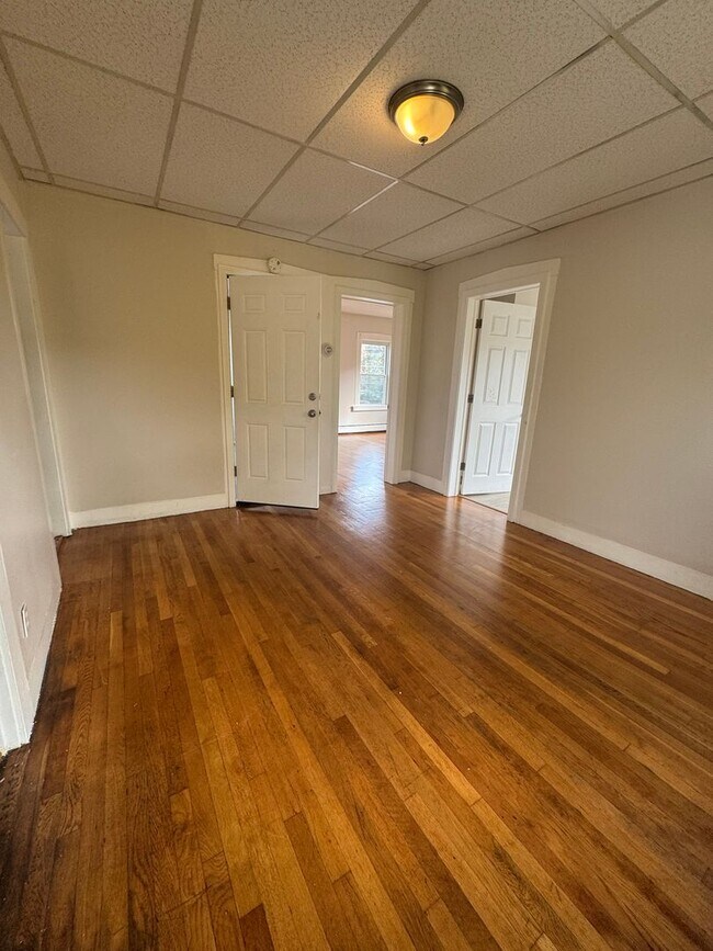 Building Photo - 36 Orange St