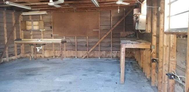 Building Photo - 700 Barksdale St