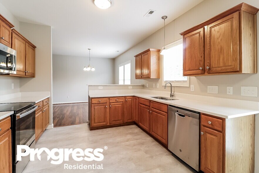 Building Photo - 3535 Mackinac Island Ln