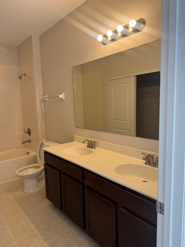 Building Photo - 1211 Chervil Dr