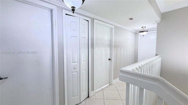 Building Photo - 15249 SW 37th Terrace